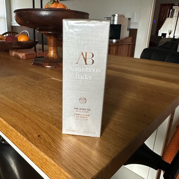 BRAND NEW Augustinus Bader body oil - Picture 4 of 5